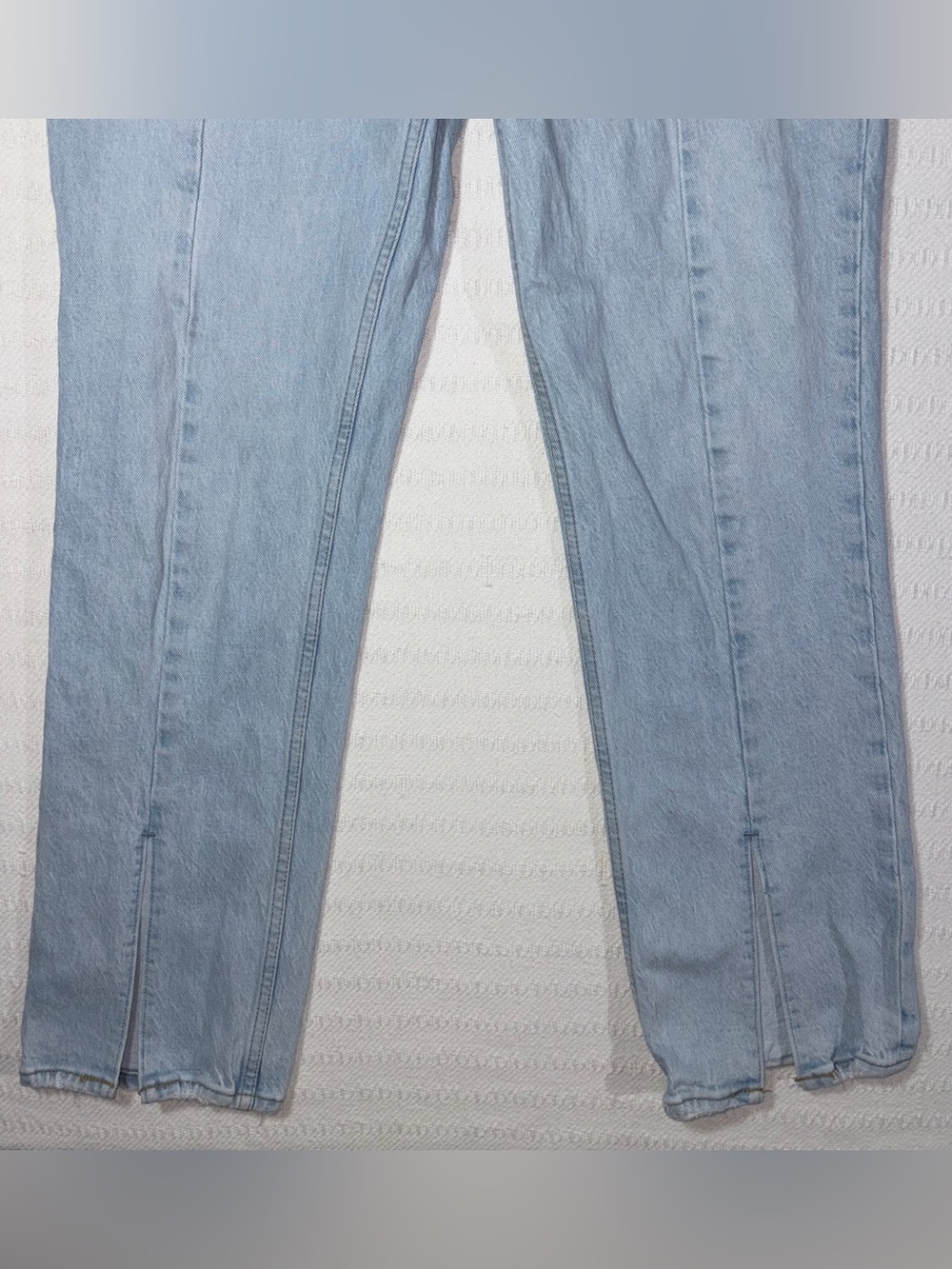 Abercrombie Fitch 90s Straight Ultra High Rise Jeans Womens Size 28/6 Light Wash - Picture 4 of 12